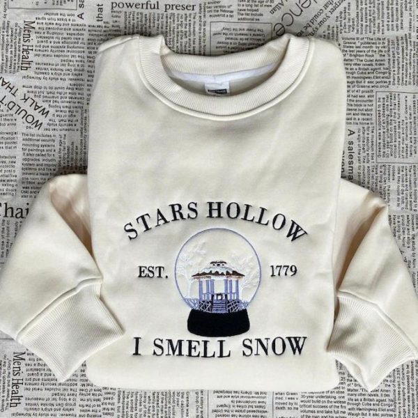 Embroidered Star Hollow I Smell Snow Sweatshirt, Star Hollow Embroidered Hoodie, Christmas Embroidery