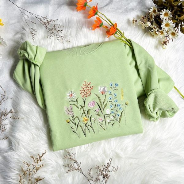 Wildflower Botany Embroidered Sweatshirt, Dragonfly T-shirt, Floral Embroidered Hoodie