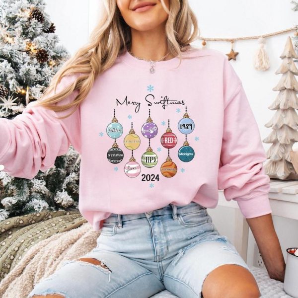 Vintage Merry Swiftmas Sweatshirt, Swiftmas Album Gift for Swifties, Music Lover Xmas Gift